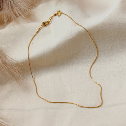 Ara Necklace