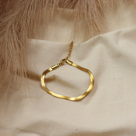 Flat Bracelet