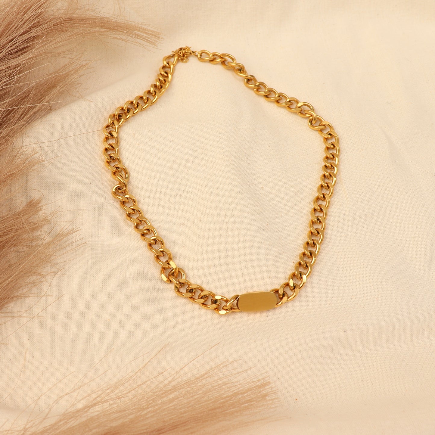 Victoria Necklace